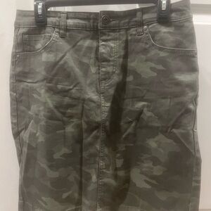 Style & Co. Camouflage Skirt - Green
